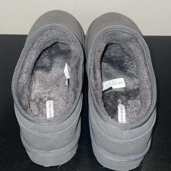 NWOT AE Tan/Brown Slip-On Platform “The Hangout” Bootie Slippers.  Size 9. - Picture 6 of 13